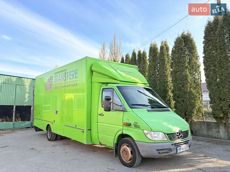 Грузовой фургон Mercedes-Benz Sprinter 2005 в Баре