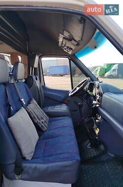 Вантажний фургон Mercedes-Benz Sprinter 1998 в 