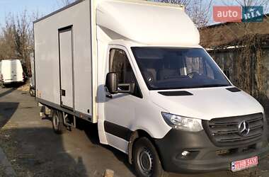 Грузовой фургон Mercedes-Benz Sprinter 2018 в 