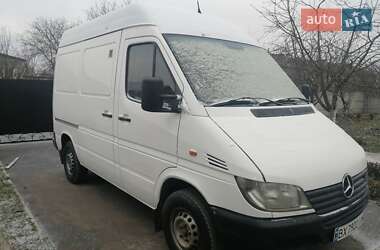 Грузовой фургон Mercedes-Benz Sprinter 2002 в Шепетовке