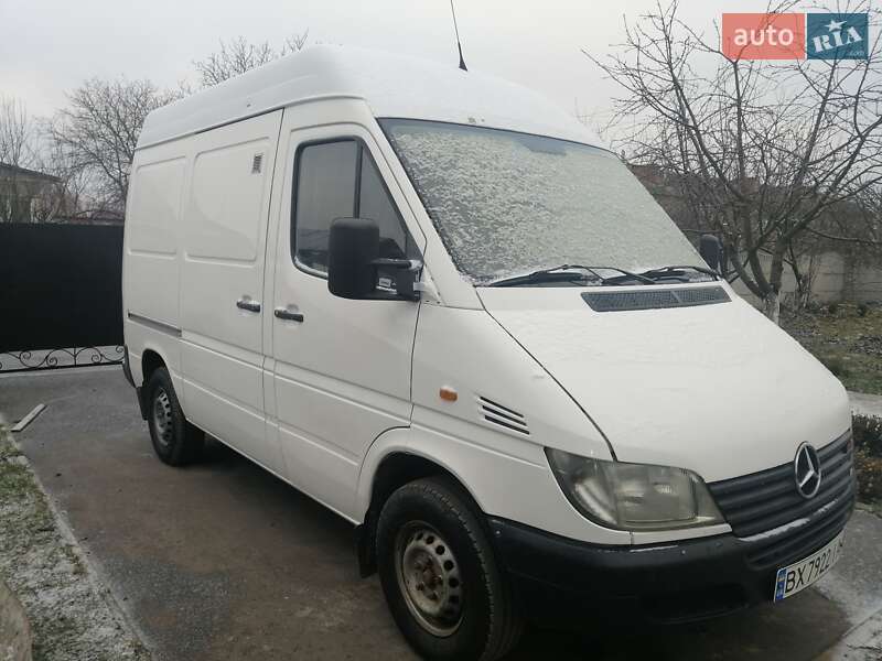 Вантажний фургон Mercedes-Benz Sprinter 2002 в Шепетівці