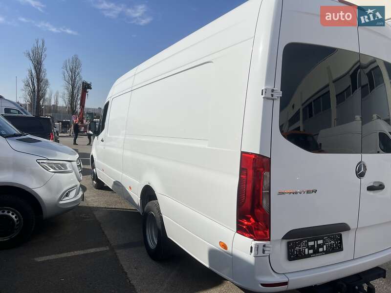 Грузовой фургон Mercedes-Benz Sprinter 2020 в Ужгороде