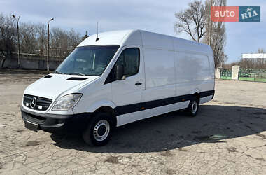 Вантажний фургон Mercedes-Benz Sprinter 2008 в Жовтих Водах