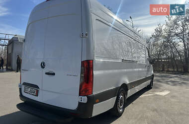 Грузовой фургон Mercedes-Benz Sprinter 2020 в 