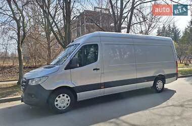 Вантажний фургон Mercedes-Benz Sprinter 2018 в Львові