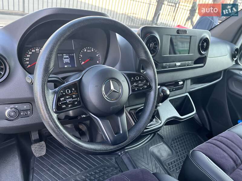 Микроавтобус Mercedes-Benz Sprinter 2018 в Киеве