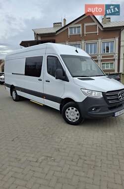 Вантажопасажирський фургон Mercedes-Benz Sprinter 2019 в Чернівцях