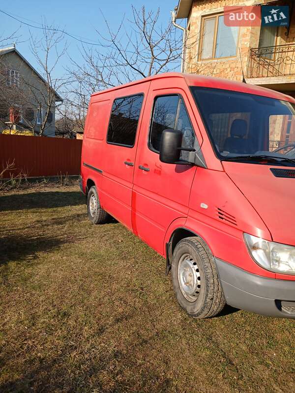 Микроавтобус Mercedes-Benz Sprinter 2006 в Черновцах