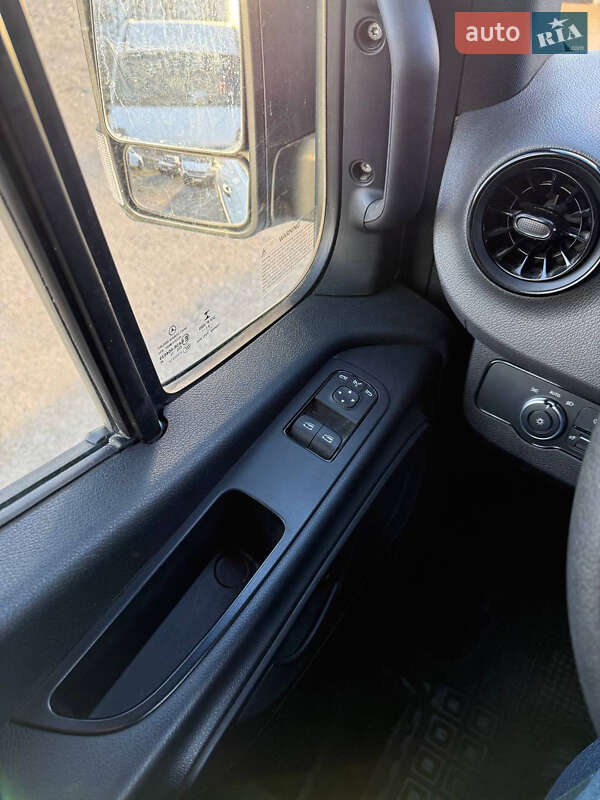Грузовой фургон Mercedes-Benz Sprinter 2022 в Киеве