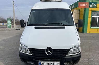 Вантажний фургон Mercedes-Benz Sprinter 2005 в 