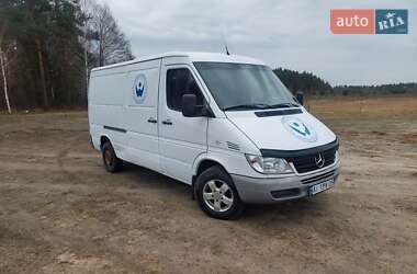 Вантажний фургон Mercedes-Benz Sprinter 2004 в Сарнах