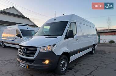 Вантажний фургон Mercedes-Benz Sprinter 2021 в Рівному