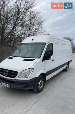 Грузовой фургон Mercedes-Benz Sprinter 2011 в Каменском