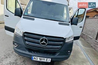 Грузовой фургон Mercedes-Benz Sprinter 2018 в 