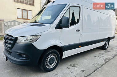 Грузовой фургон Mercedes-Benz Sprinter 2018 в 