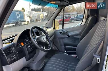 Грузовой фургон Mercedes-Benz Sprinter 2016 в 