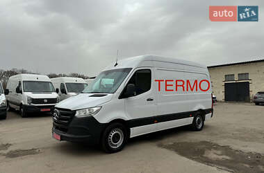 Грузовой фургон Mercedes-Benz Sprinter 2020 в 
