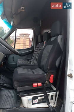 Грузовой фургон Mercedes-Benz Sprinter 2003 в 