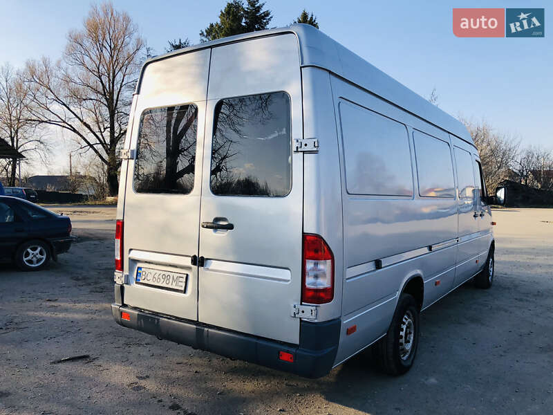 Грузовой фургон Mercedes-Benz Sprinter 2005 в Дрогобыче