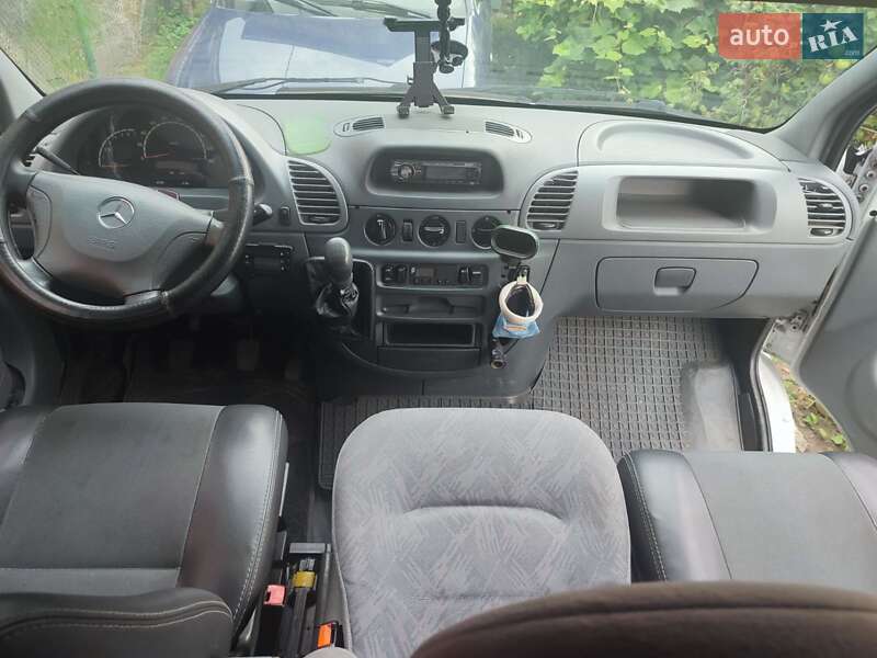 Мікроавтобус Mercedes-Benz Sprinter 2005 в Костопілі