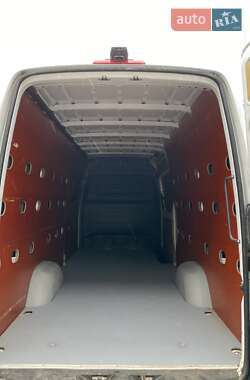 Грузовой фургон Mercedes-Benz Sprinter 2021 в 