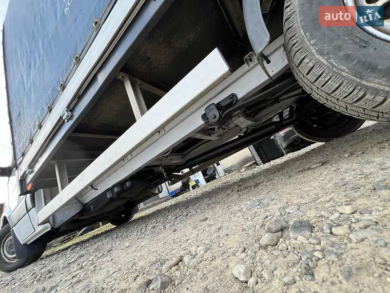 Тентованый Mercedes-Benz Sprinter 2011 в Косове