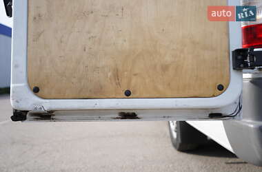 Грузовой фургон Mercedes-Benz Sprinter 2006 в 