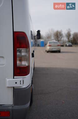 Грузовой фургон Mercedes-Benz Sprinter 2006 в 