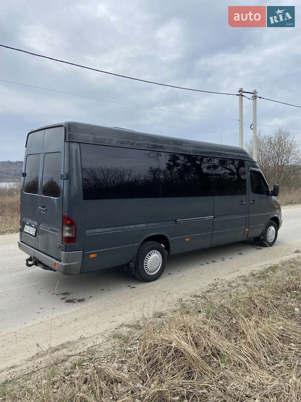 Вантажний фургон Mercedes-Benz Sprinter 2005 в Львові