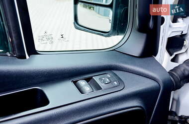 Грузопассажирский фургон Mercedes-Benz Sprinter 2020 в 