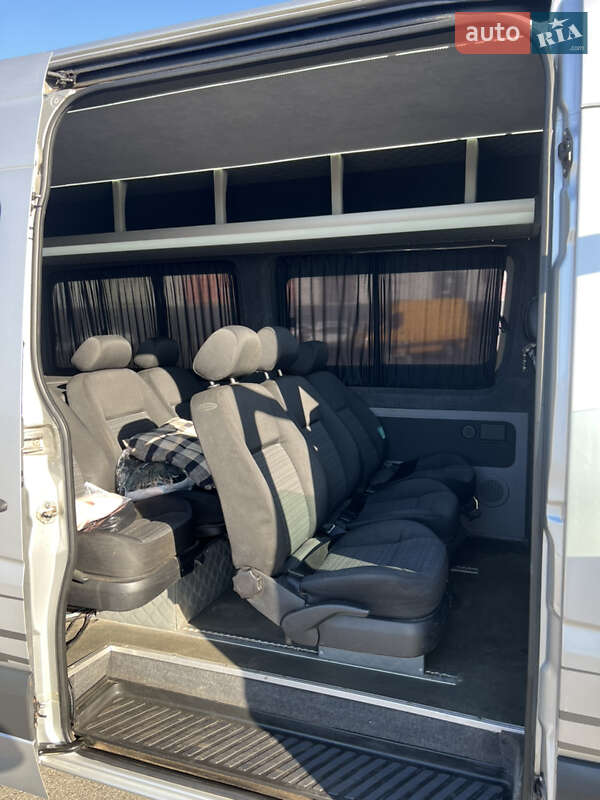 Микроавтобус Mercedes-Benz Sprinter 2013 в Коростене