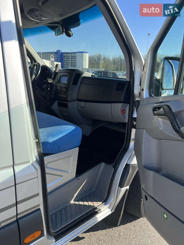 Микроавтобус Mercedes-Benz Sprinter 2013 в Коростене