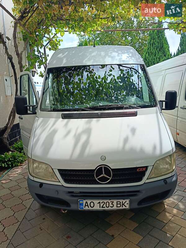 Грузовой фургон Mercedes-Benz Sprinter 2006 в Иршаве фото 10 Грузовой фургон Mercedes-Benz Sprinter 2006 в Иршаве