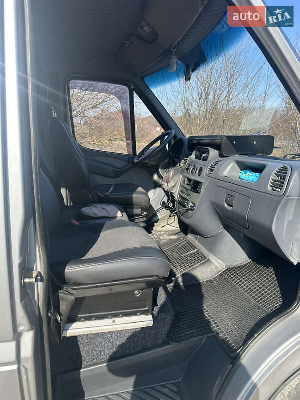 Мікроавтобус Mercedes-Benz Sprinter 2004 в Вишнівці