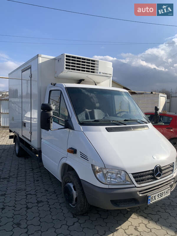 Рефрижератор Mercedes-Benz Sprinter 2004 в 