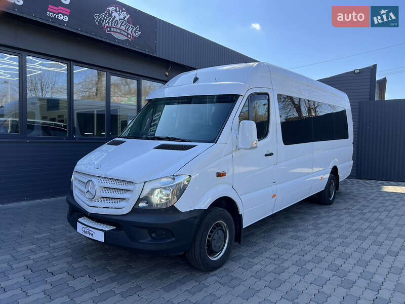 Туристический / Междугородний автобус Mercedes-Benz Sprinter 2014 в Черновцах