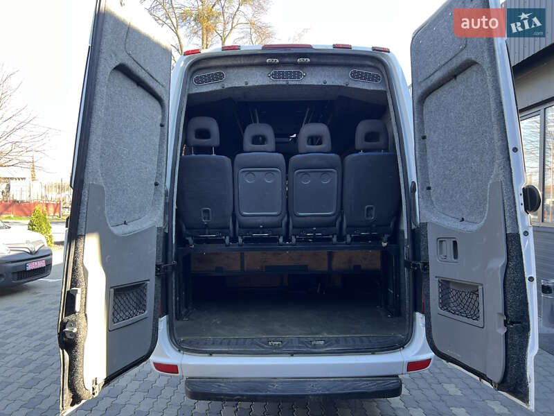 Туристический / Междугородний автобус Mercedes-Benz Sprinter 2014 в Черновцах