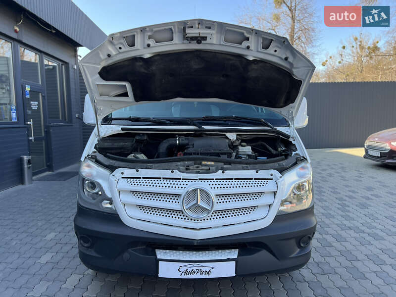 Туристический / Междугородний автобус Mercedes-Benz Sprinter 2014 в Черновцах