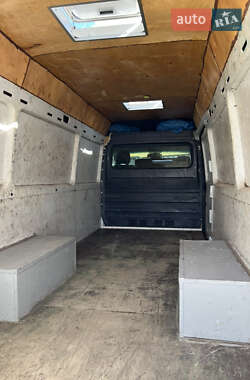 Вантажний фургон Mercedes-Benz Sprinter 2003 в 