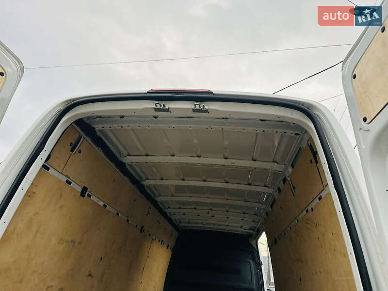Грузовой фургон Mercedes-Benz Sprinter 2017 в Тячеве