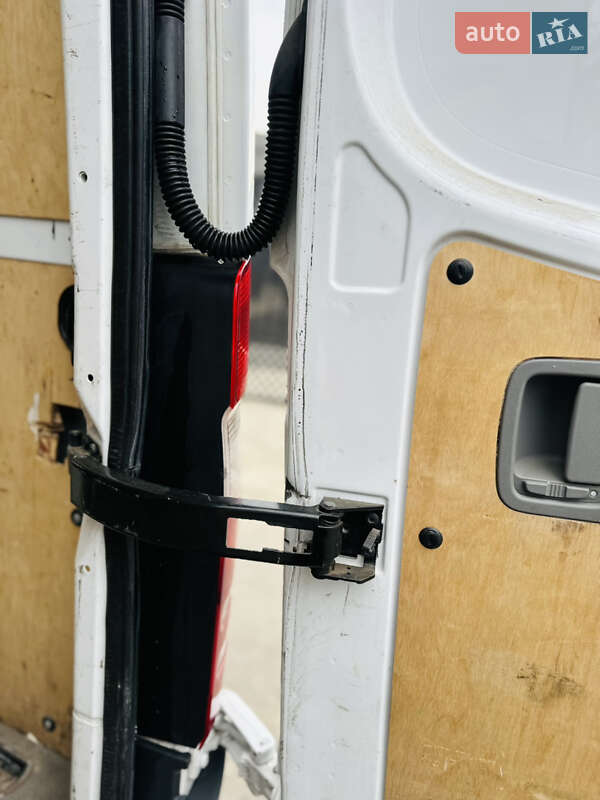 Грузовой фургон Mercedes-Benz Sprinter 2017 в Тячеве
