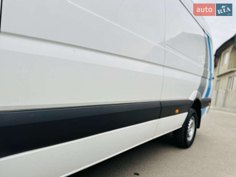 Грузовой фургон Mercedes-Benz Sprinter 2017 в Тячеве