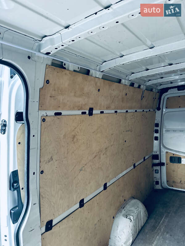 Грузовой фургон Mercedes-Benz Sprinter 2017 в Тячеве