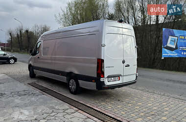 Вантажний фургон Mercedes-Benz Sprinter 2020 в 