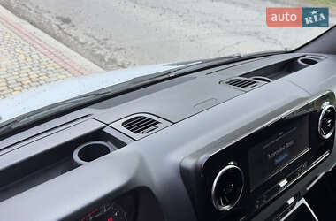 Вантажний фургон Mercedes-Benz Sprinter 2020 в 
