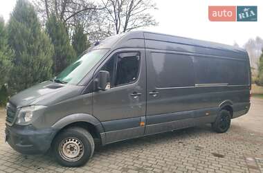 Грузовой фургон Mercedes-Benz Sprinter 2015 в 