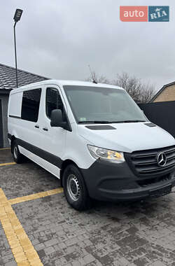 Грузопассажирский фургон Mercedes-Benz Sprinter 2021 в 