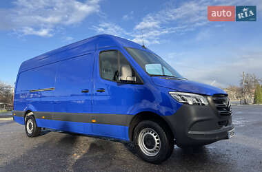 Грузовой фургон Mercedes-Benz Sprinter 2021 в 
