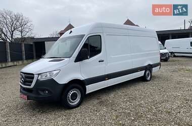 Грузовой фургон Mercedes-Benz Sprinter 2019 в 