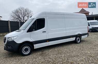 Грузовой фургон Mercedes-Benz Sprinter 2019 в 